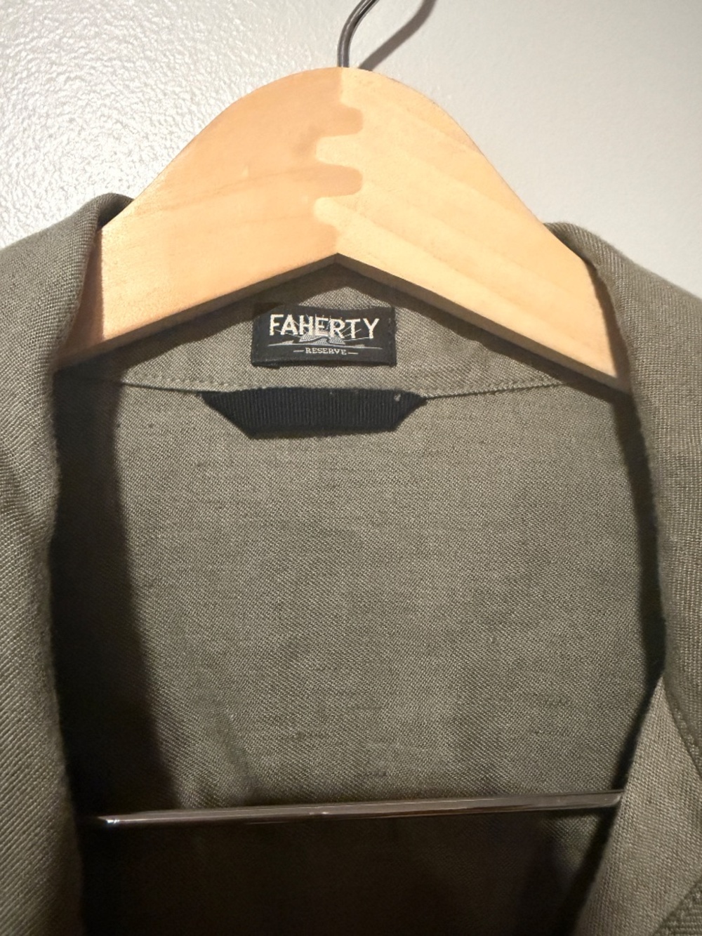Faherty Linen CPO - Picture 3 of 4